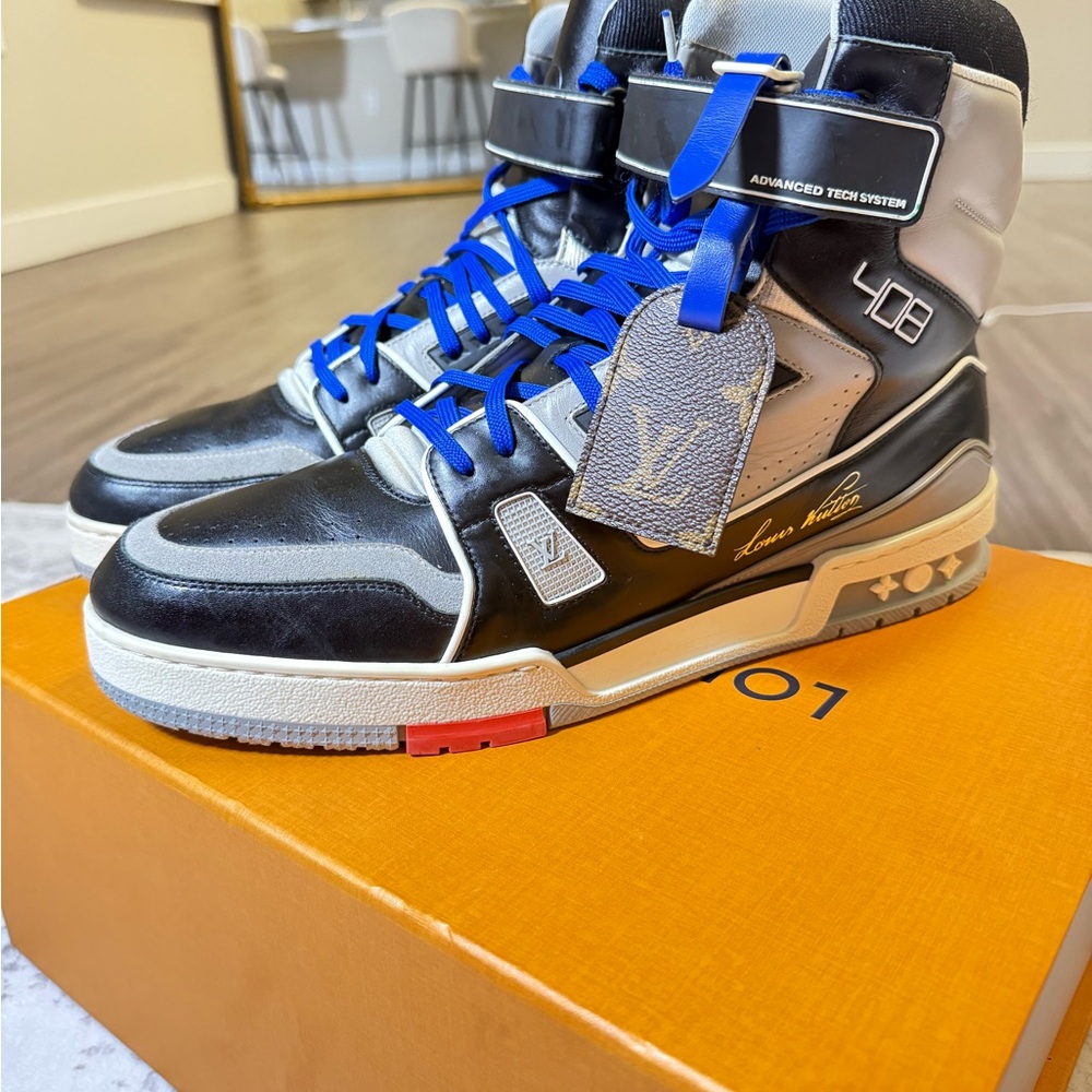 Louis Vuitton VIRGIL ALBOH (RARE) 1st Sneaker - Picture 11 of 16